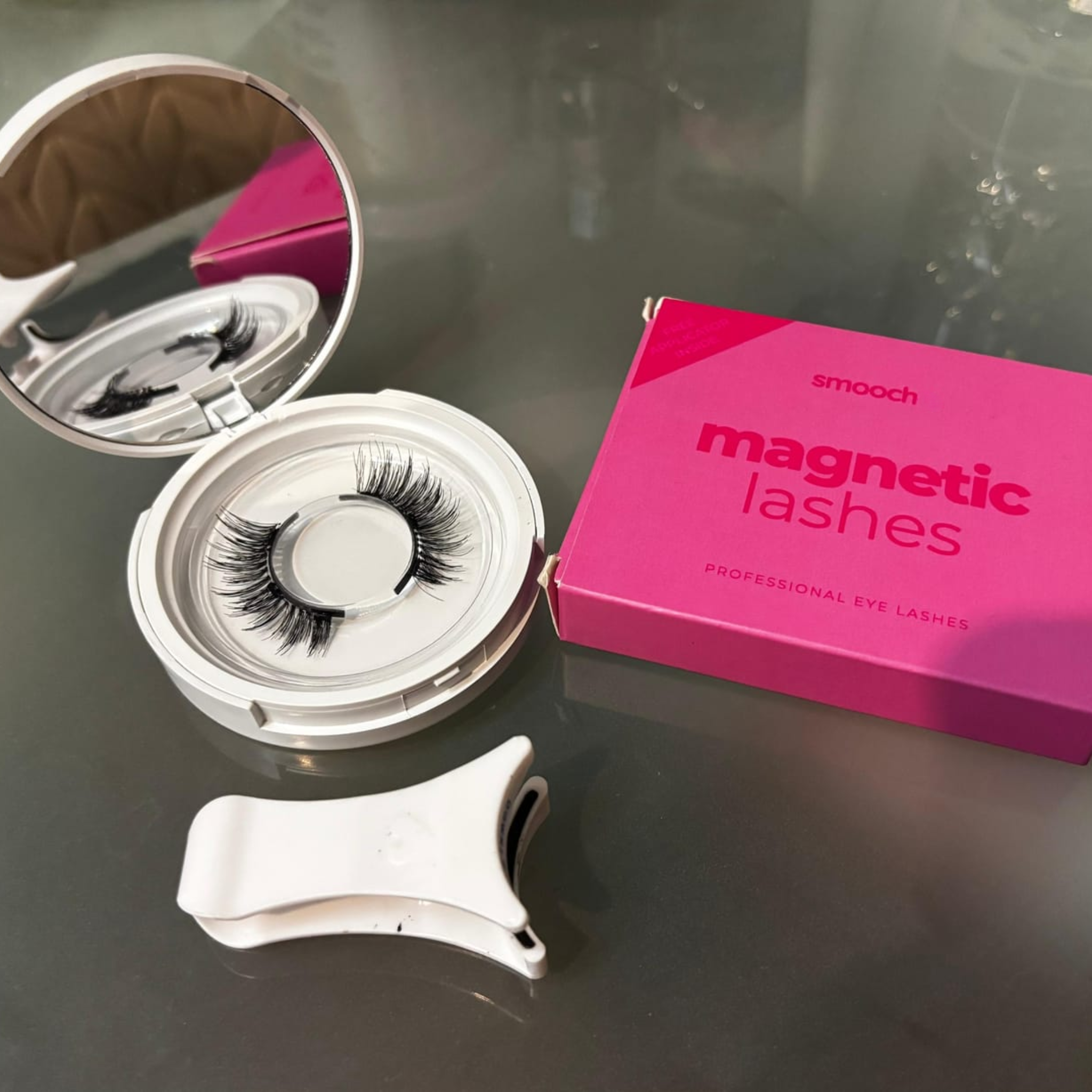 Review by Rosa A. Talca